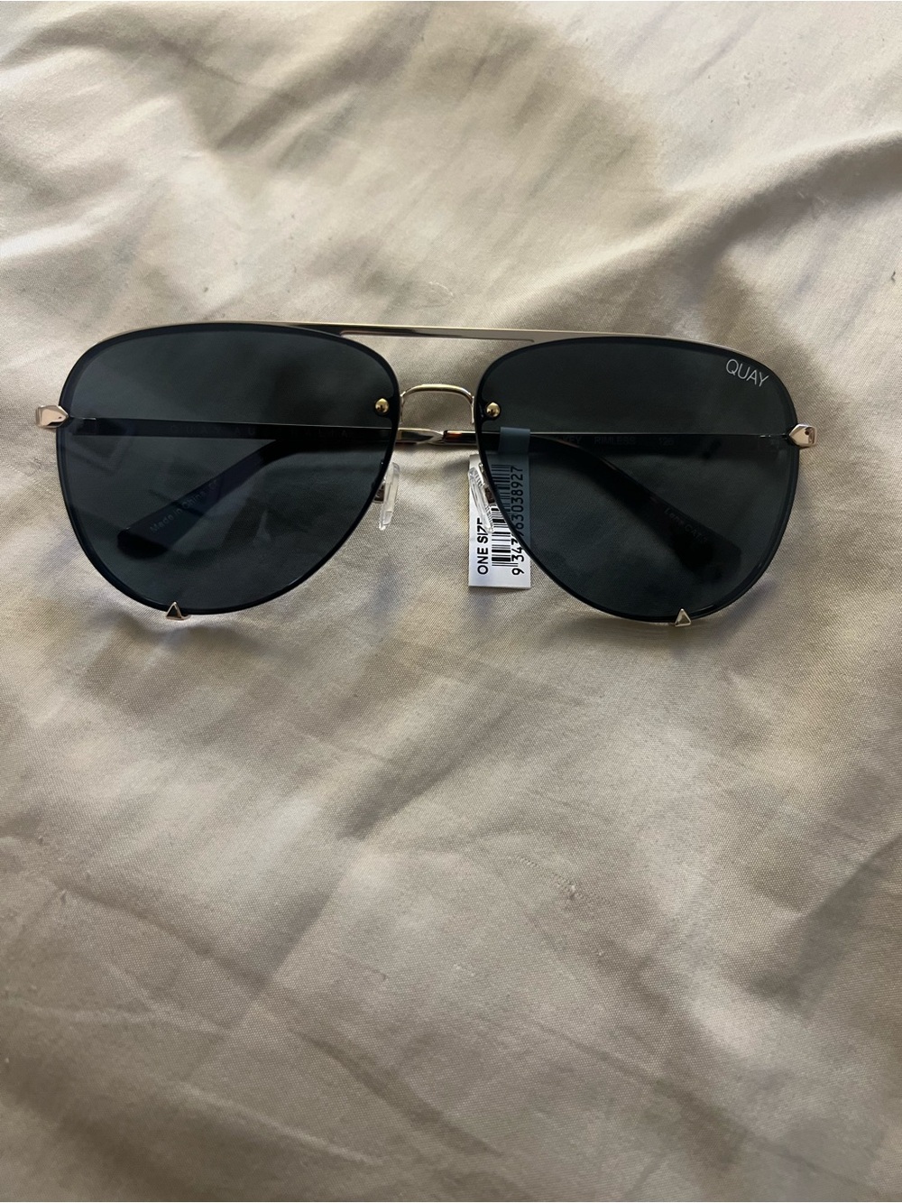 Quay Australia x Desi Perking High Key Rimless Sunglasses in Gold/Teal